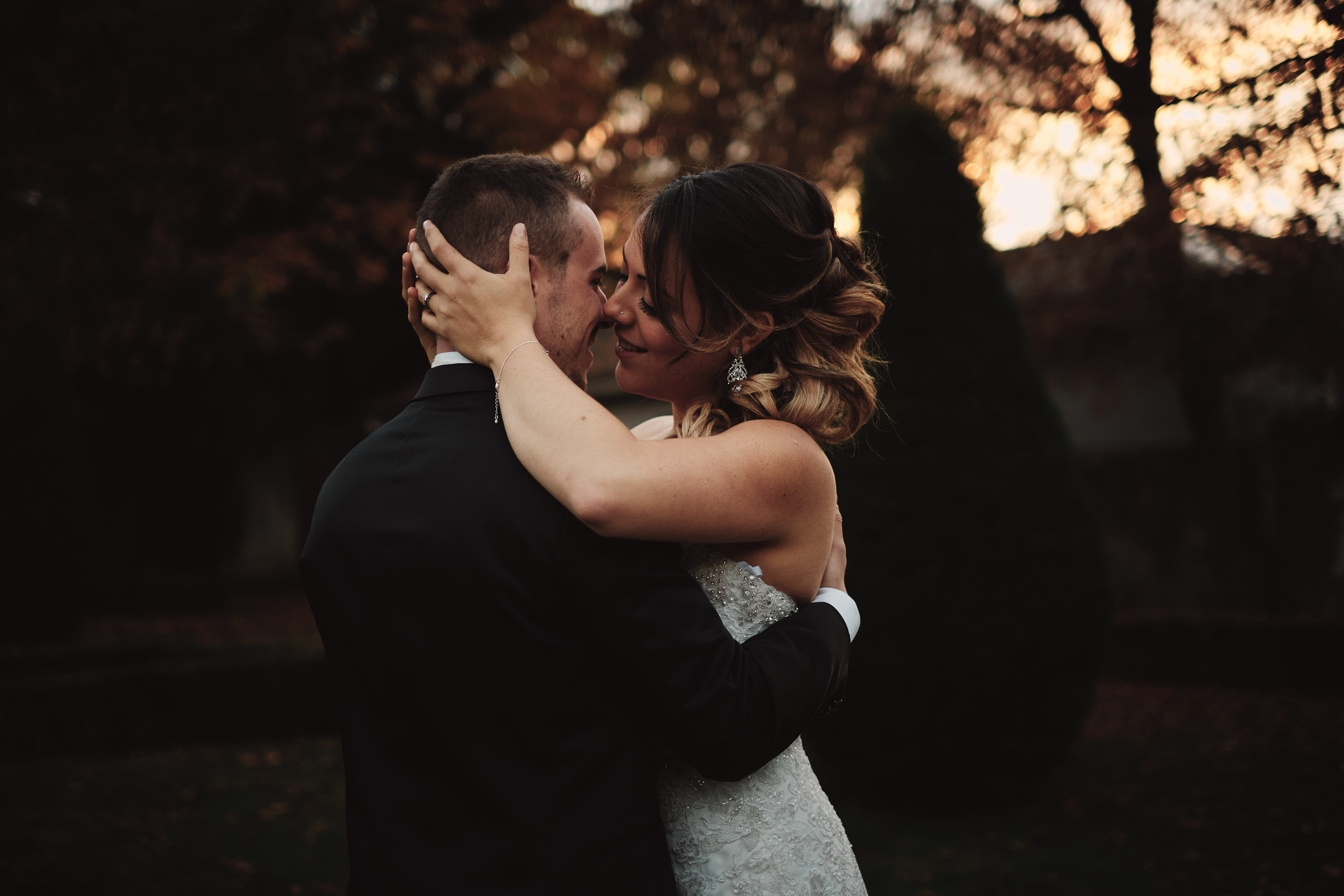 Séance photo de mariage au Domaine des Saints Pères à Chambéry