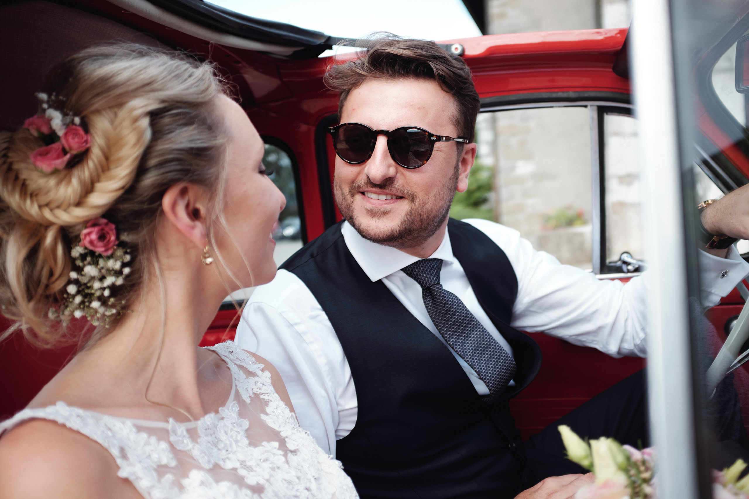 Fiat 500 rouge - Photographe mariage à Annecy