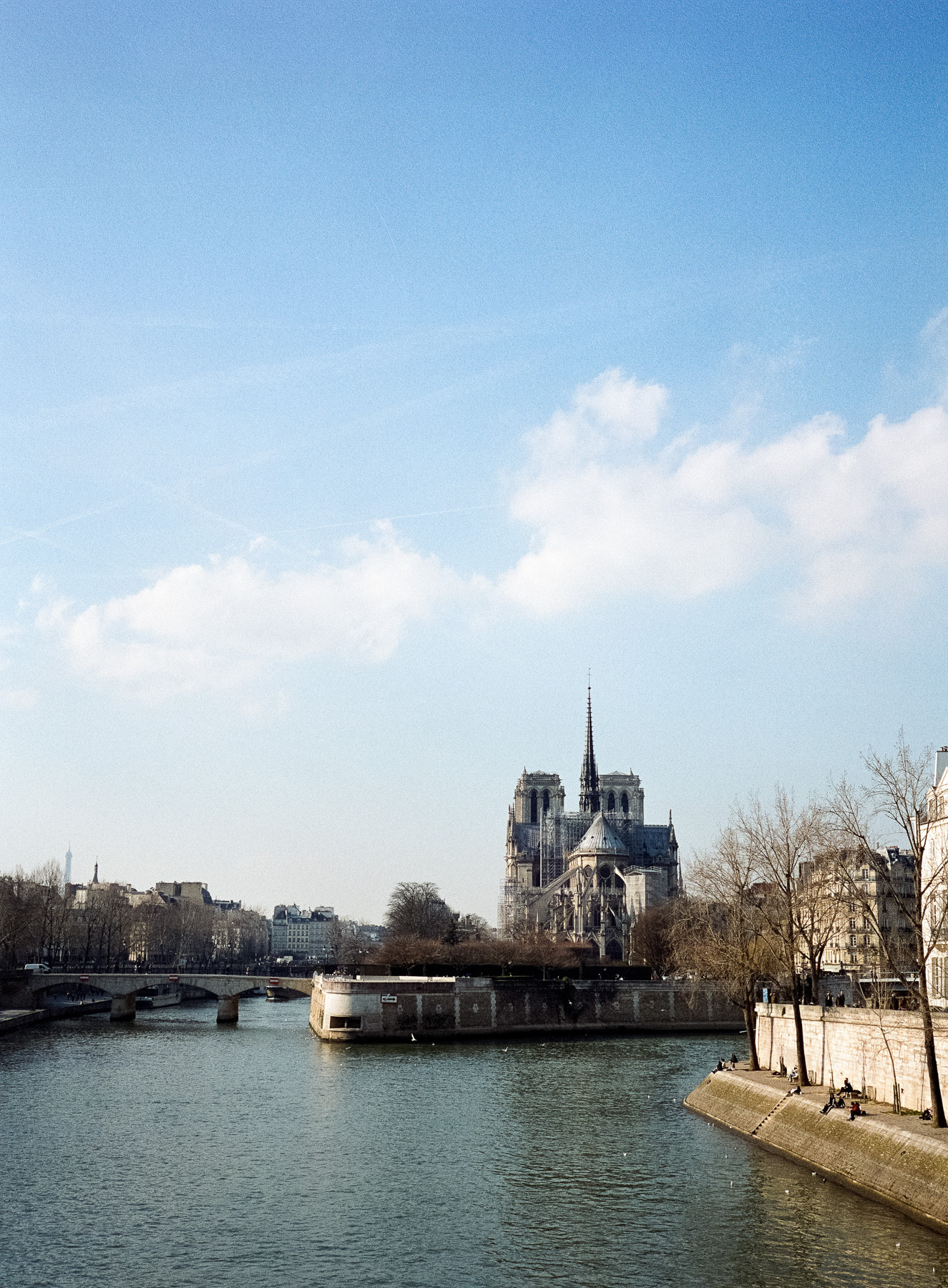 Notre-Dame de Paris, Fuji 400H + GA645