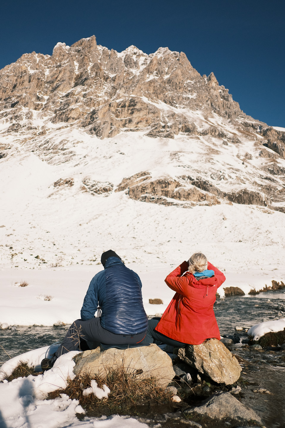 Observation de bouquetins, Méribel - Vallon du Fruit - Réserve naturelle du Plan de Tuéda - Vanoise © Thibaud Epeche - https://www.thibaudepeche.com